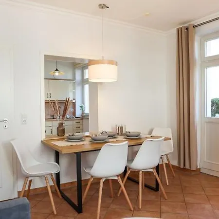Apartamento Bismarck Nr 1 Ostseebad Kühlungsborn